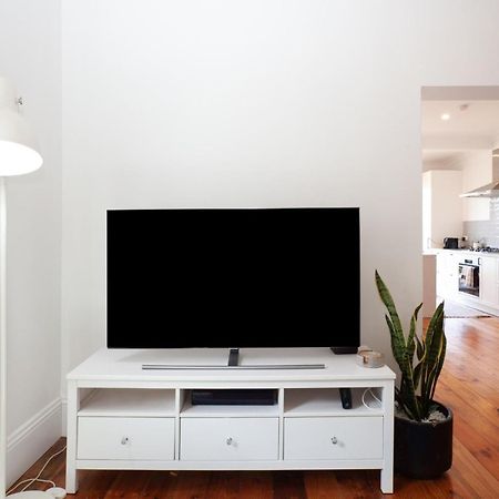 Garden Oasis Sydenham Villa Сидни Екстериор снимка