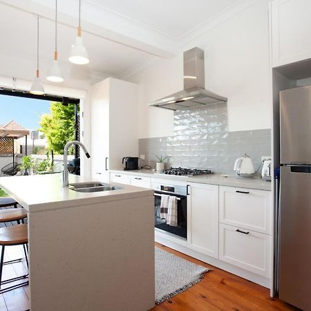 Garden Oasis Sydenham Villa Сидни Екстериор снимка